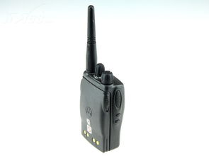 專業(yè)通信與檢測工具選購指南 MotoGP338 Plus鋰電池對講機與測電筆全解析